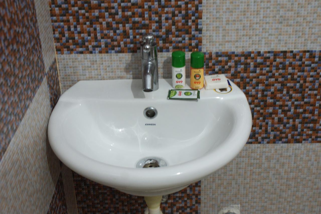 Oyo 4867 Royal Homes Alappuzha Εξωτερικό φωτογραφία