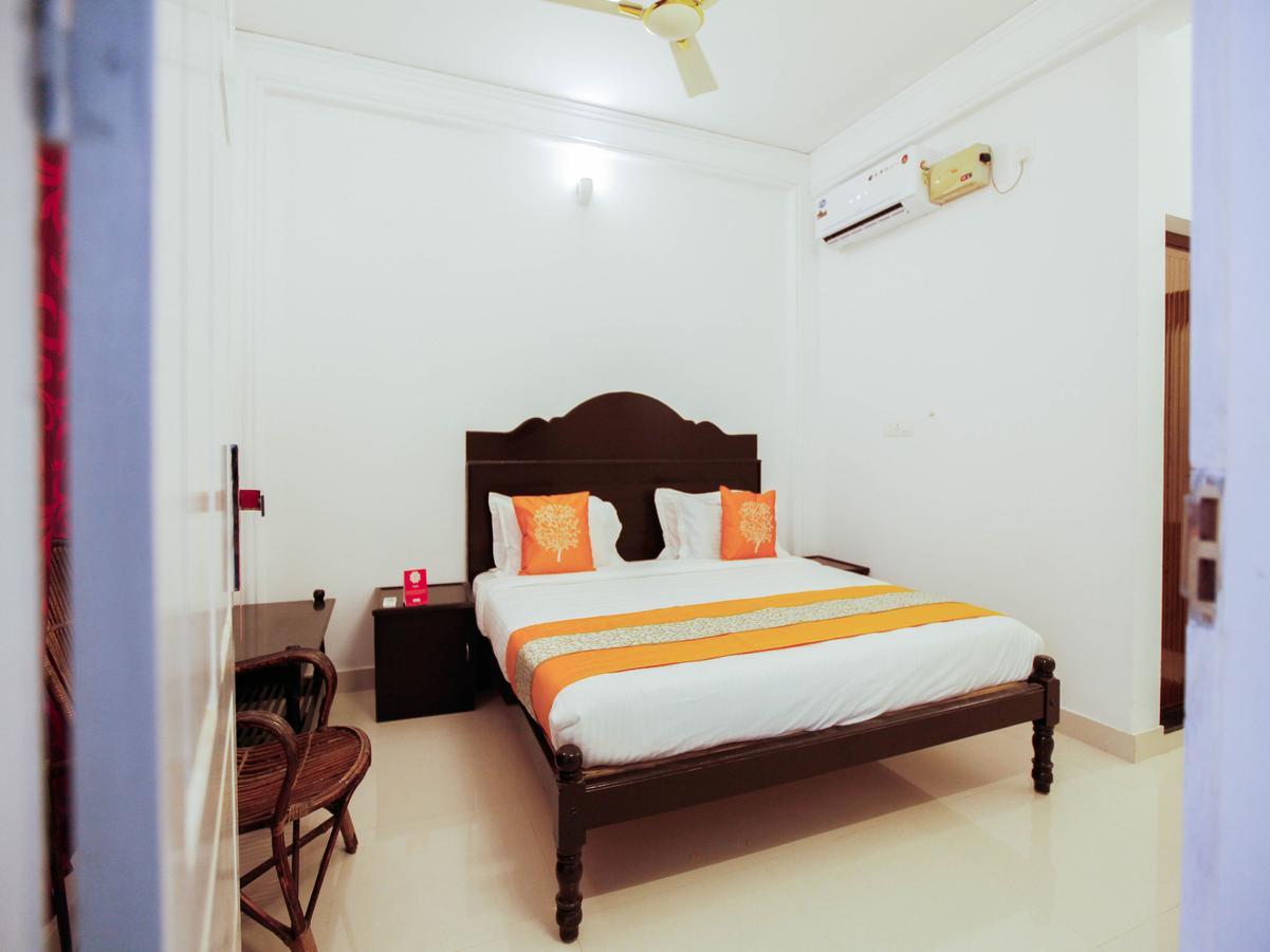 Oyo 4867 Royal Homes Alappuzha Εξωτερικό φωτογραφία
