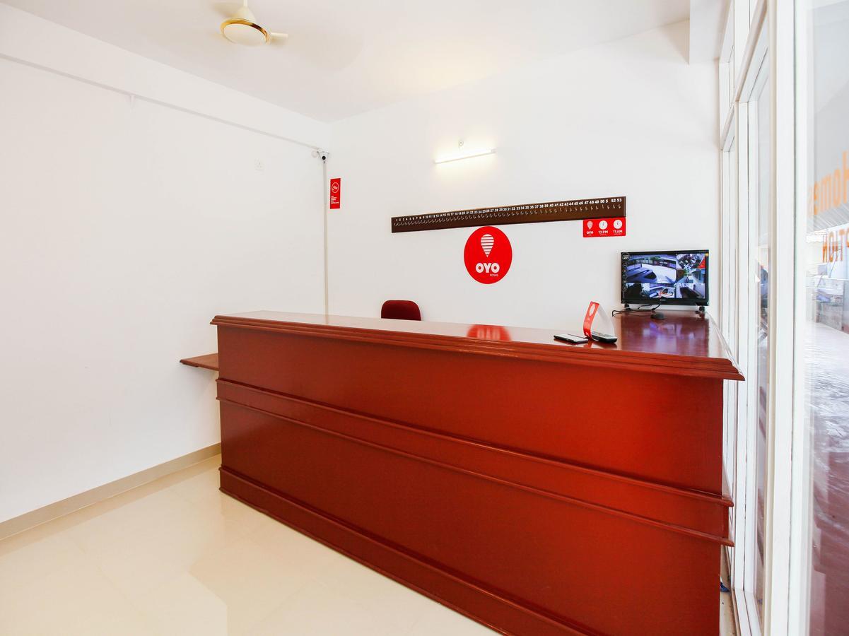 Oyo 4867 Royal Homes Alappuzha Εξωτερικό φωτογραφία