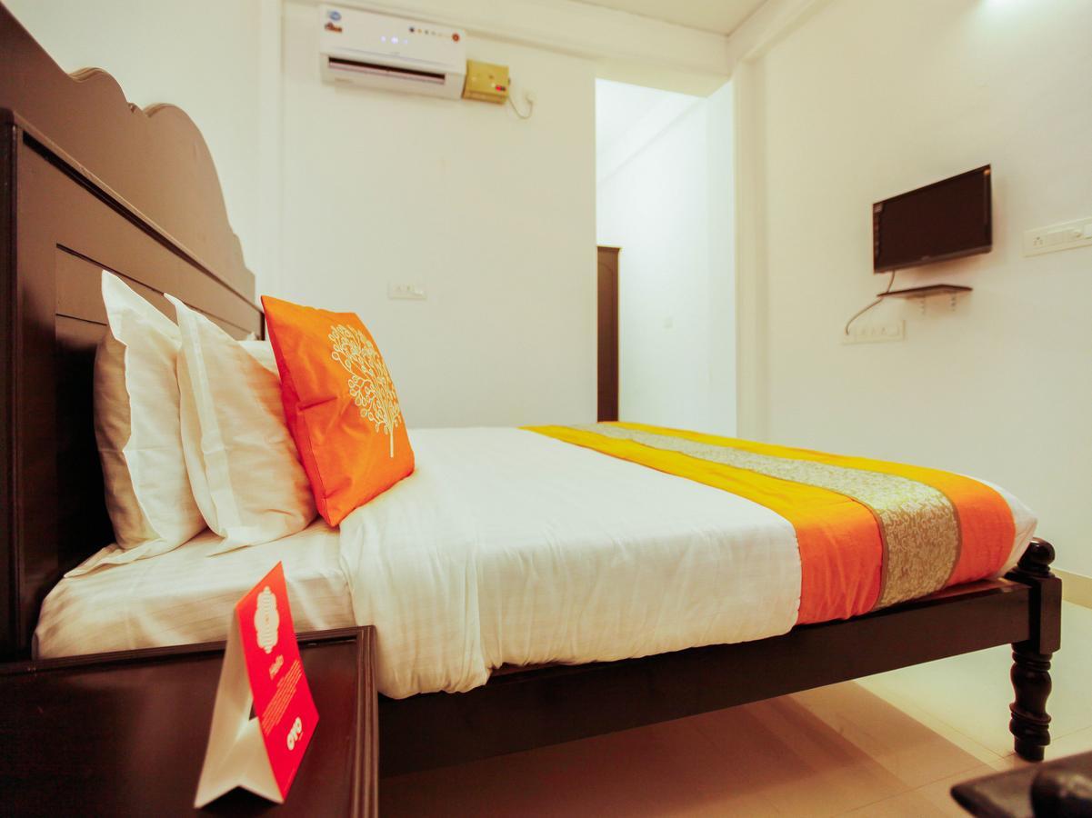 Oyo 4867 Royal Homes Alappuzha Εξωτερικό φωτογραφία