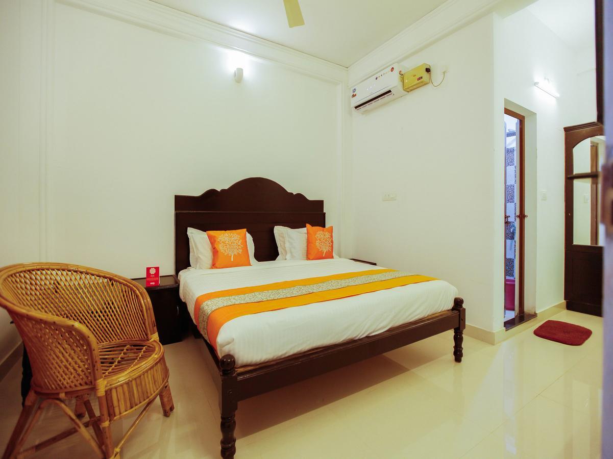 Oyo 4867 Royal Homes Alappuzha Εξωτερικό φωτογραφία